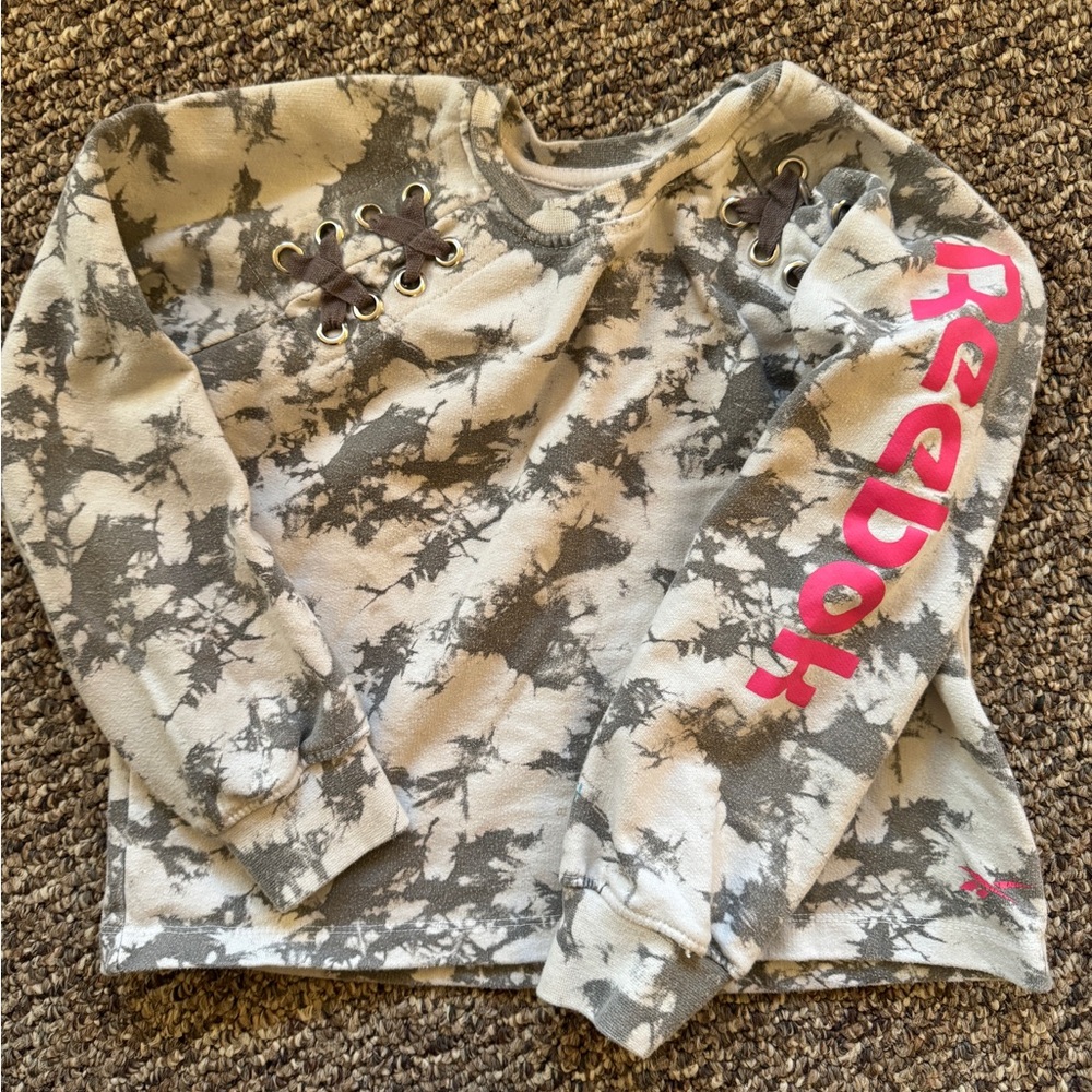 Girls (8) Reebok Gray and White tie die crop pullover sweatshirt with Pink Logo